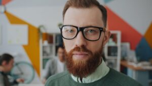Como os 7 Fatos Incomuns da Psicologia Podem Transformar Seu Entendimento Sobre Comportamento Humano