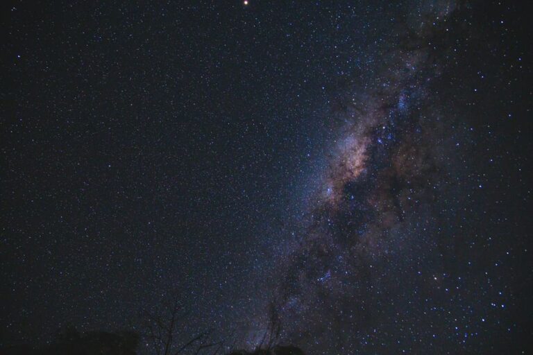 Por que os Fatos Incomuns da Astronomia Podem Revolucionar Sua Visão do Universo